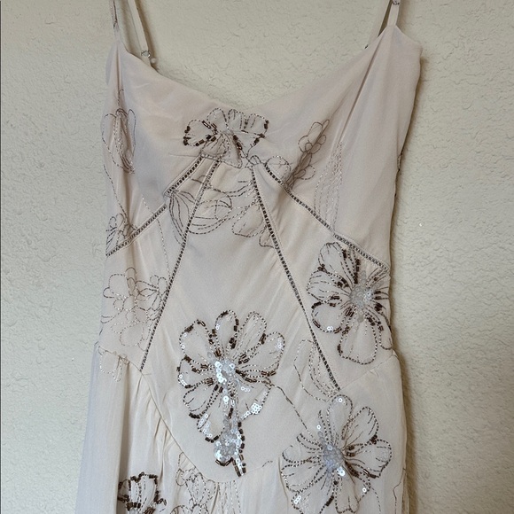 HOUSE OF CB 'Seren' Vanilla Embroidered Hand Beaded Floral Maxi Dress NWOT Sz XS - Picture 14 of 17